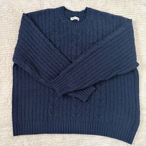 Hollister Men's Deep Blue Cable Knit Sweater